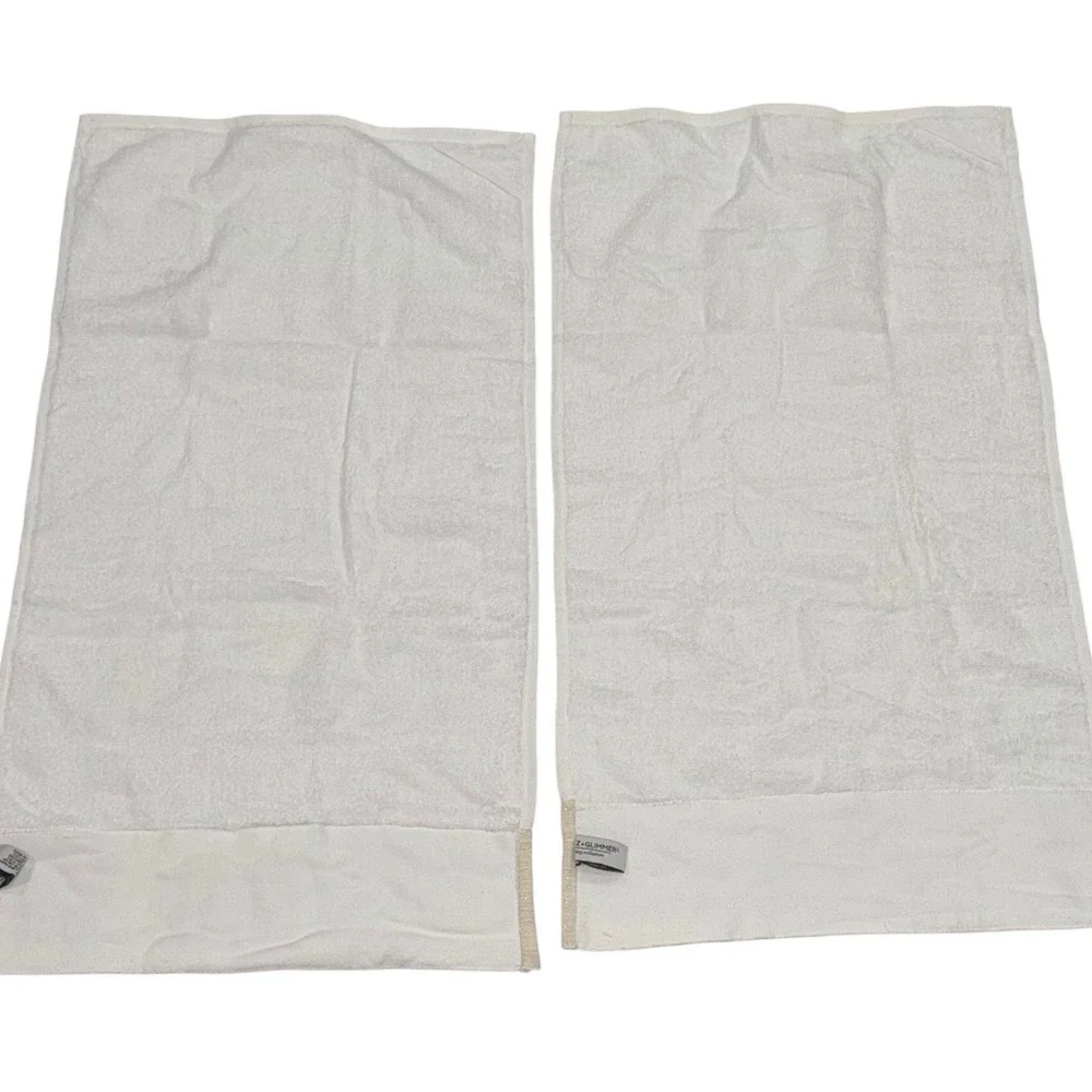 Glitz & Glimmer Christmas Penguin Ice Skating Hand Towels Set of 2 White Gold